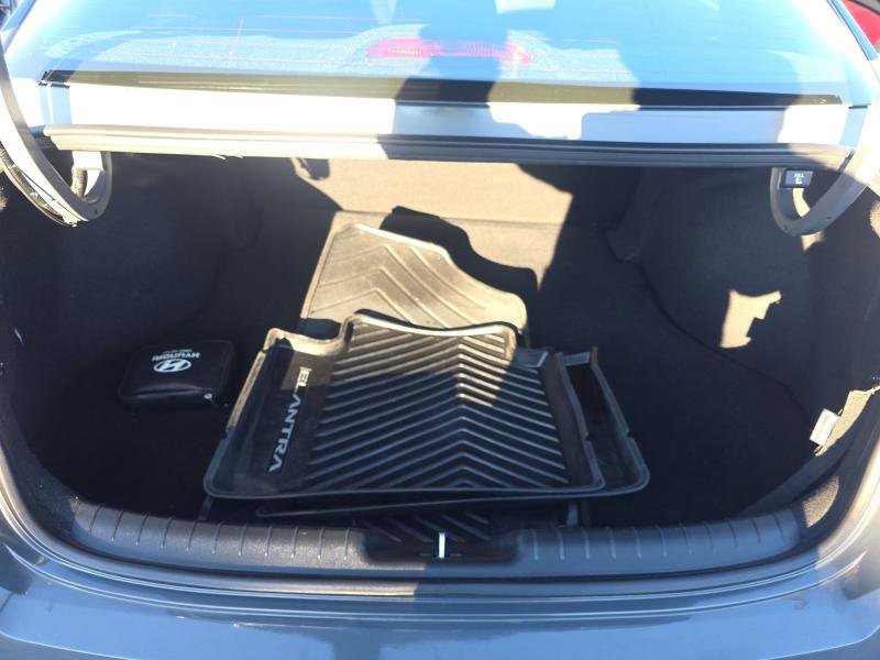 Used 2025 Hyundai Elantra Sport image 12