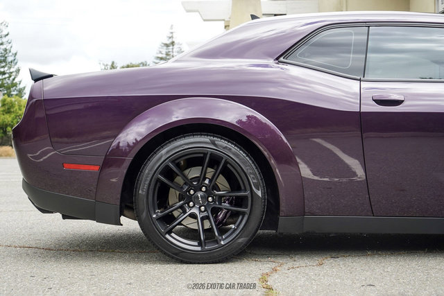 Used 2020 Dodge Challenger SRT Hellcat RWD image 10