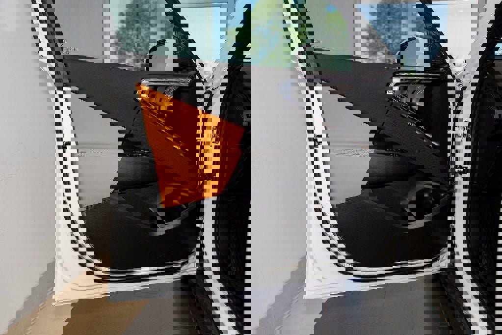 Used 2025 BMW X3 xDrive30i w/ Premium Package image 12