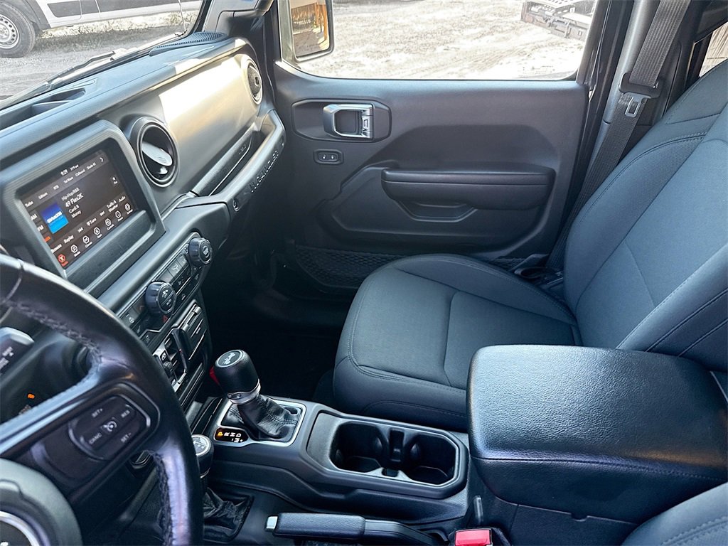Used 2021 Jeep Wrangler Unlimited Sport image 25
