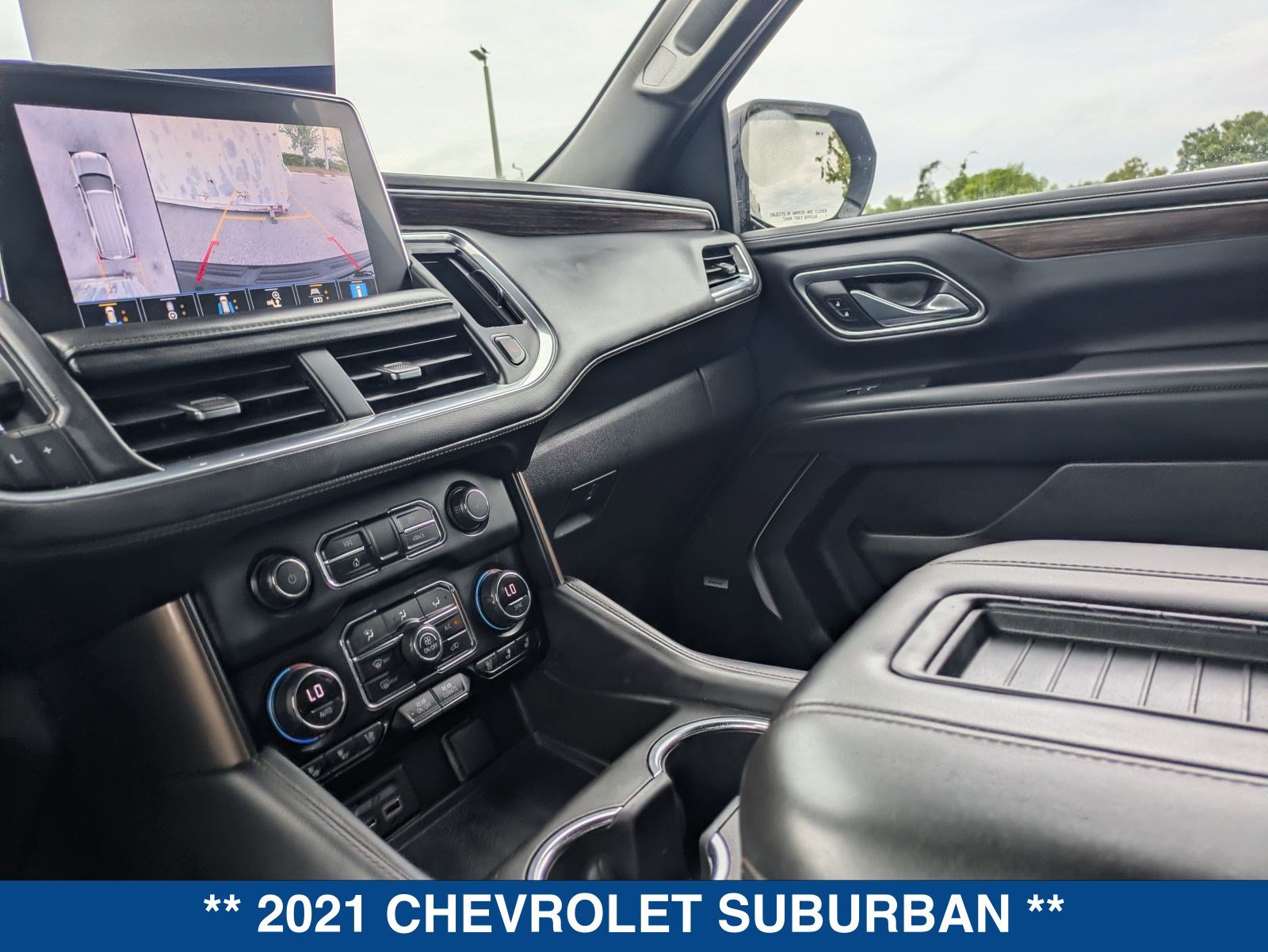 Used 2021 Chevrolet Suburban High Country AWD/4WD image 34