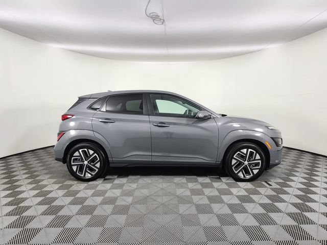 Certified 2023 Hyundai Kona SE FWD image 6