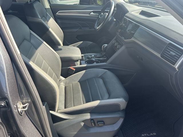 Used 2021 Volkswagen Atlas SEL Premium image 13