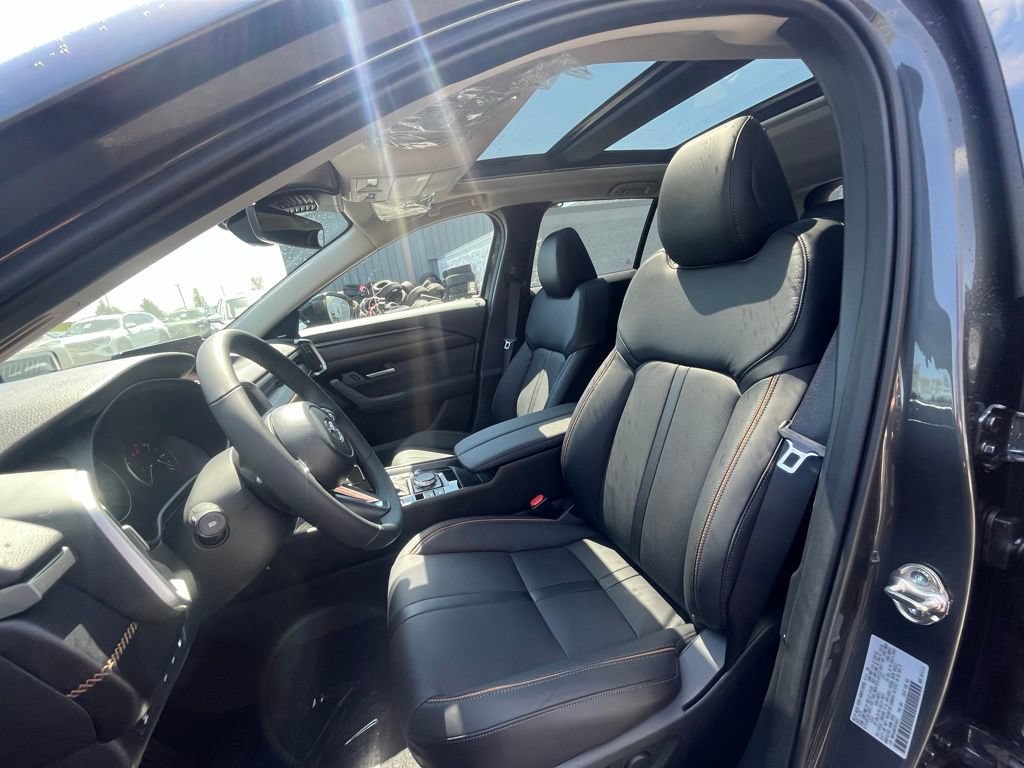 New 2026 MAZDA CX-50 AWD 2.5 Hybrid w/ Cargo Package image 9