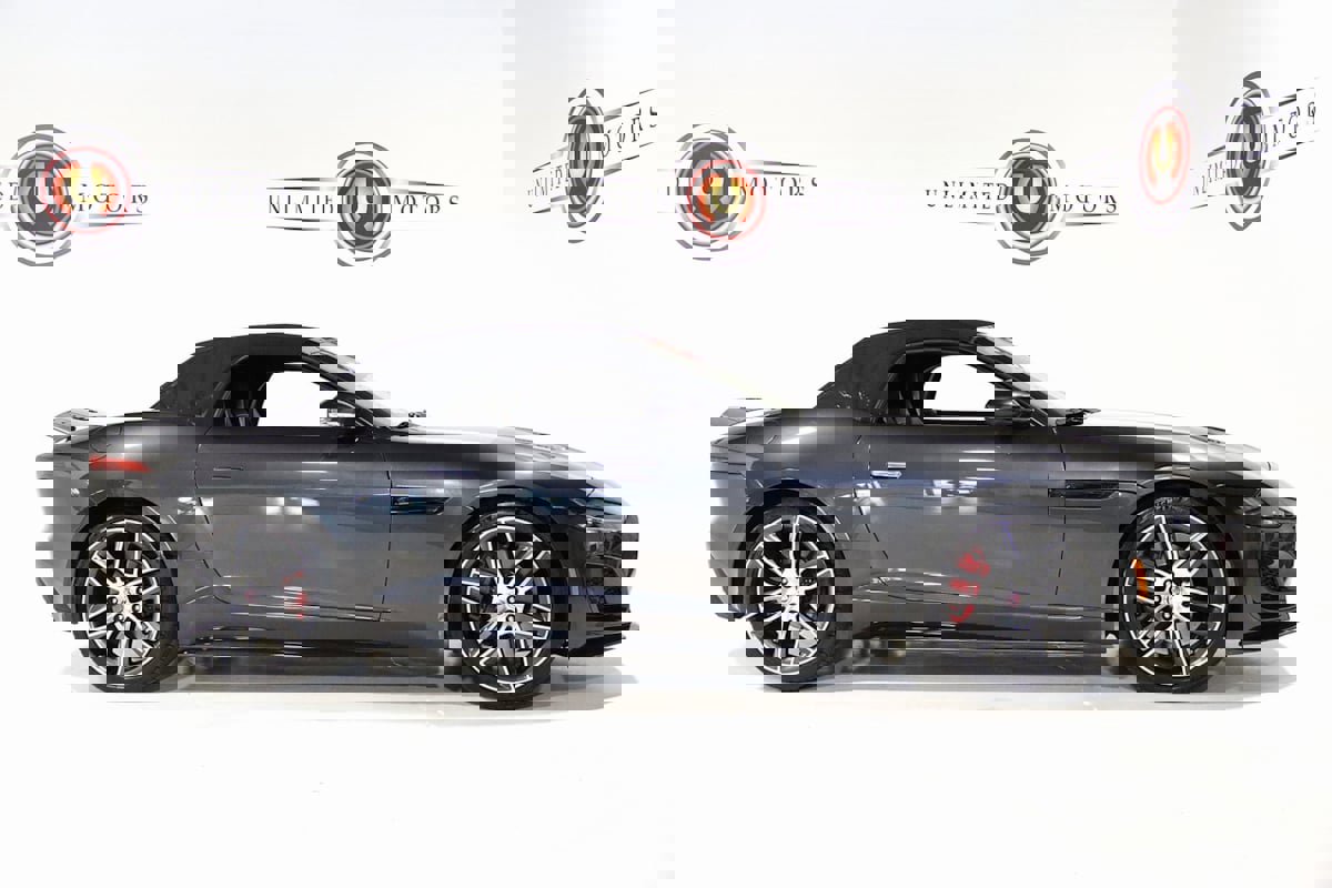 Used 2021 Jaguar F-TYPE R-Dynamic image 40