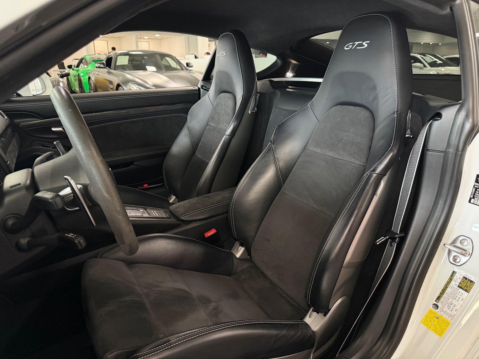 Used 2016 Porsche Cayman GTS image 9