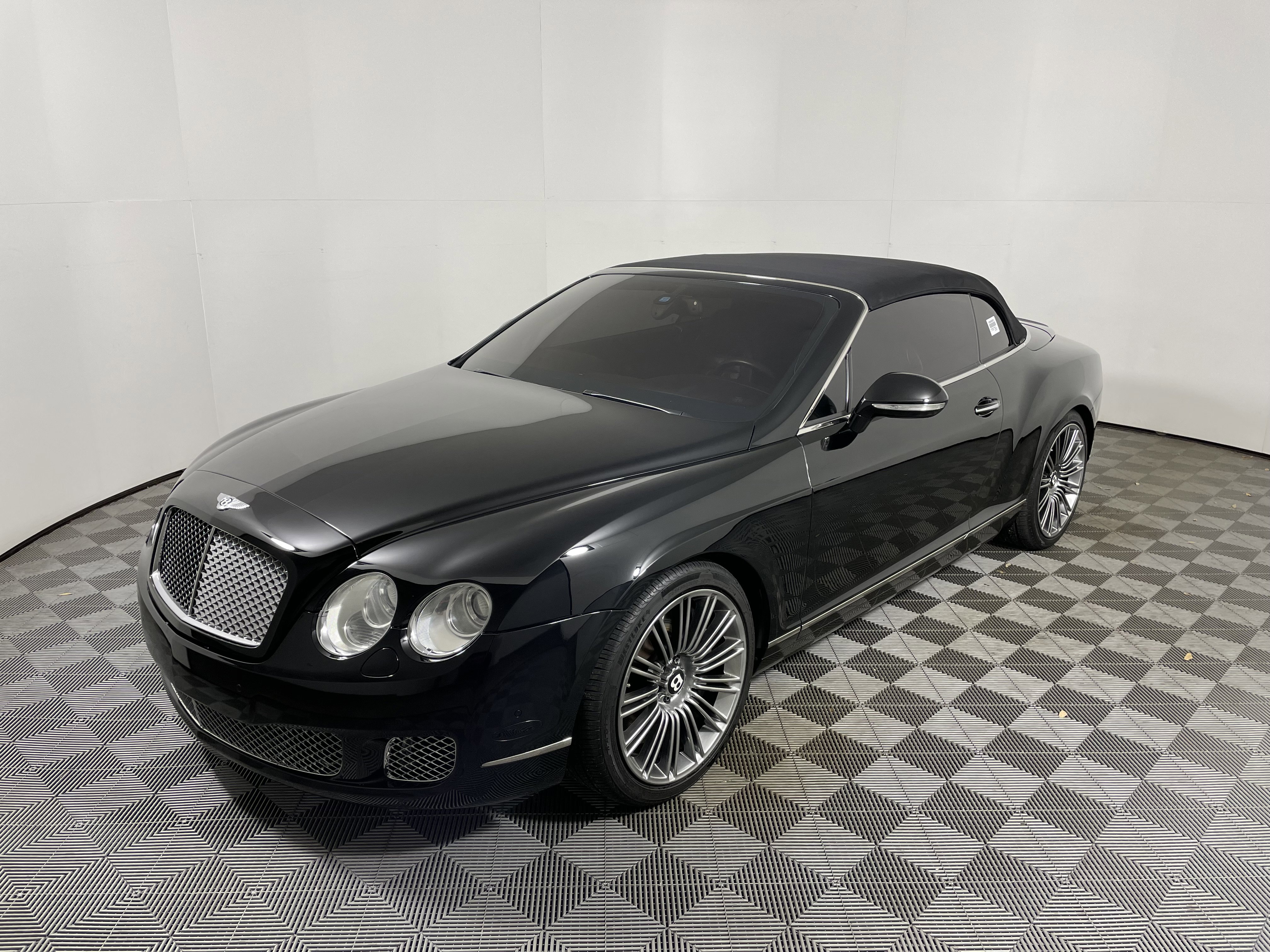 Used 2010 Bentley Continental GT Speed image 9