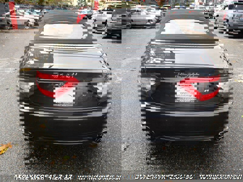 Used 2011 Maserati GranTurismo Convertible image 4