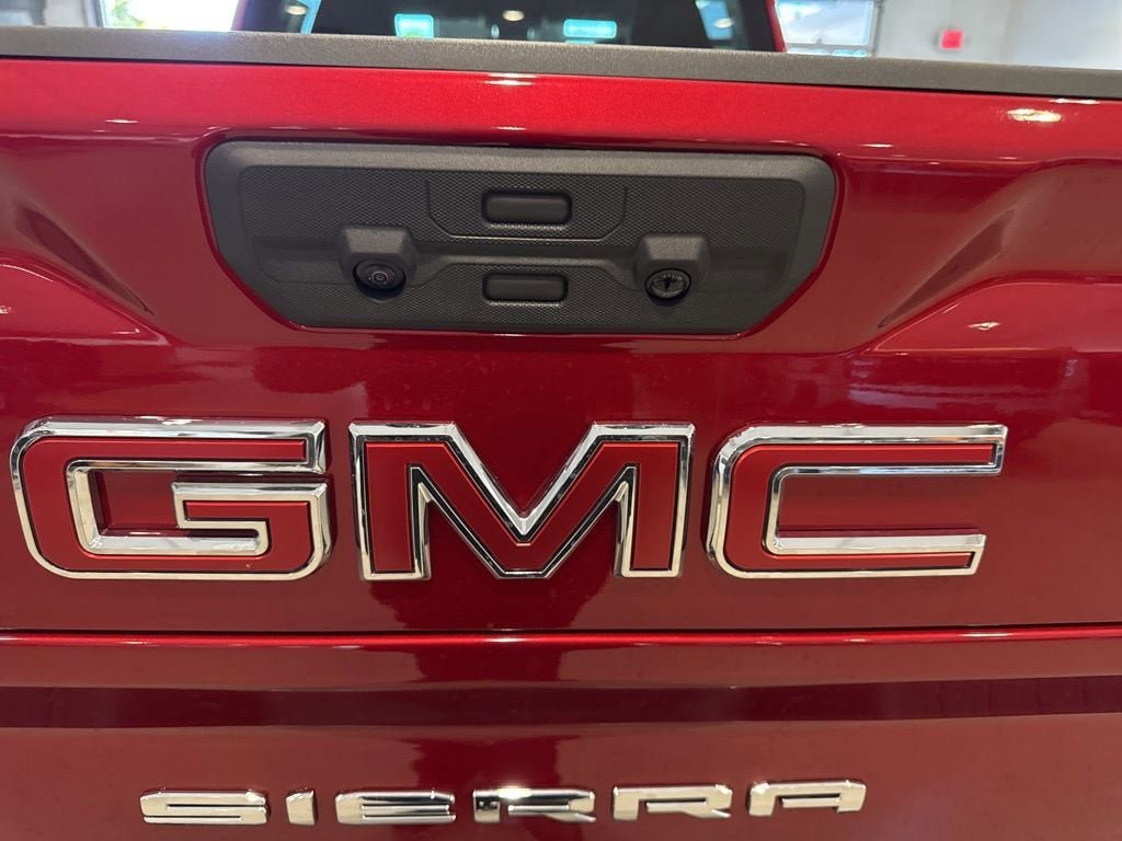 New 2026 GMC Sierra 2500 SLT AWD/4WD image 9