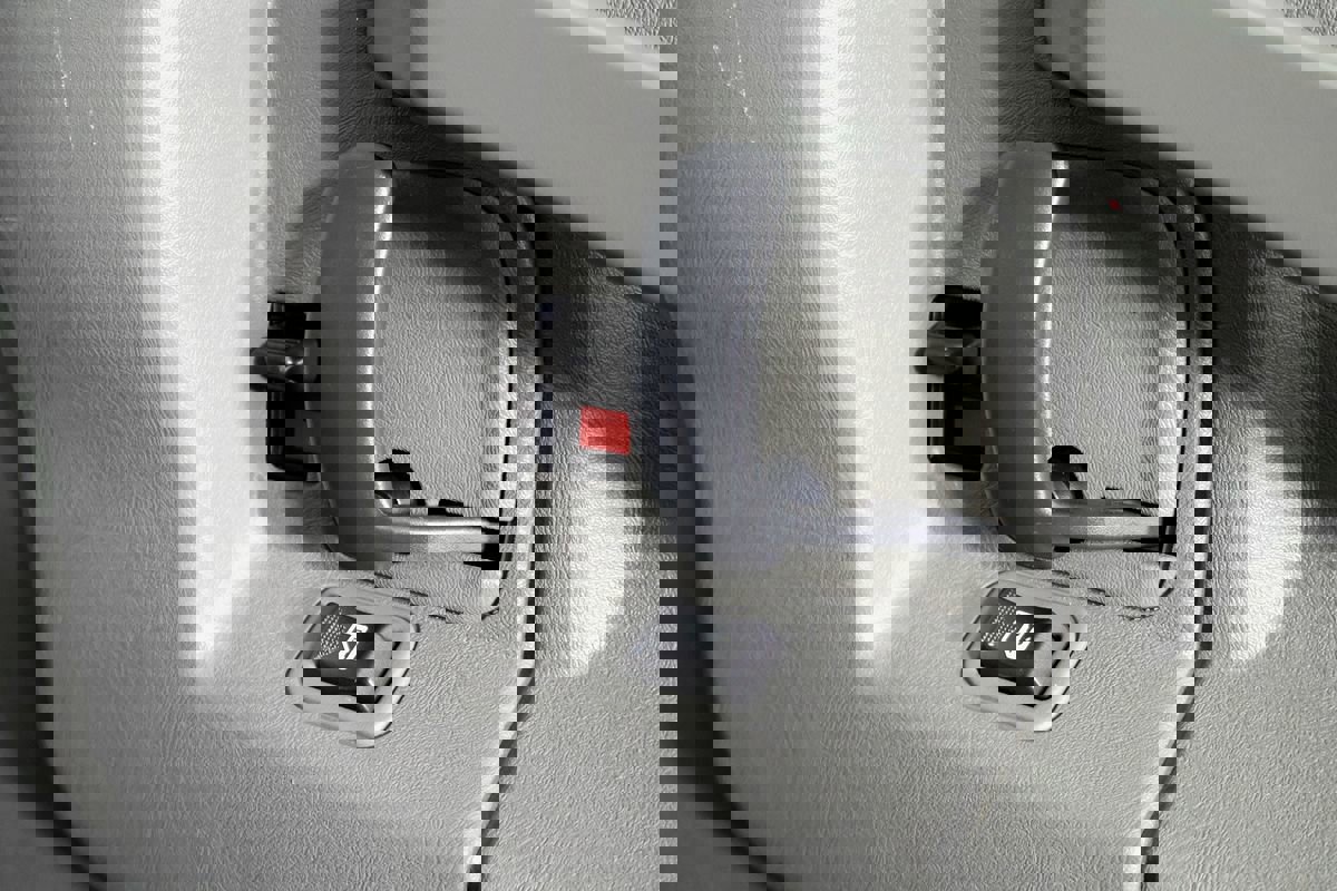 Used 2016 Chevrolet Express 2500 LS RWD image 37