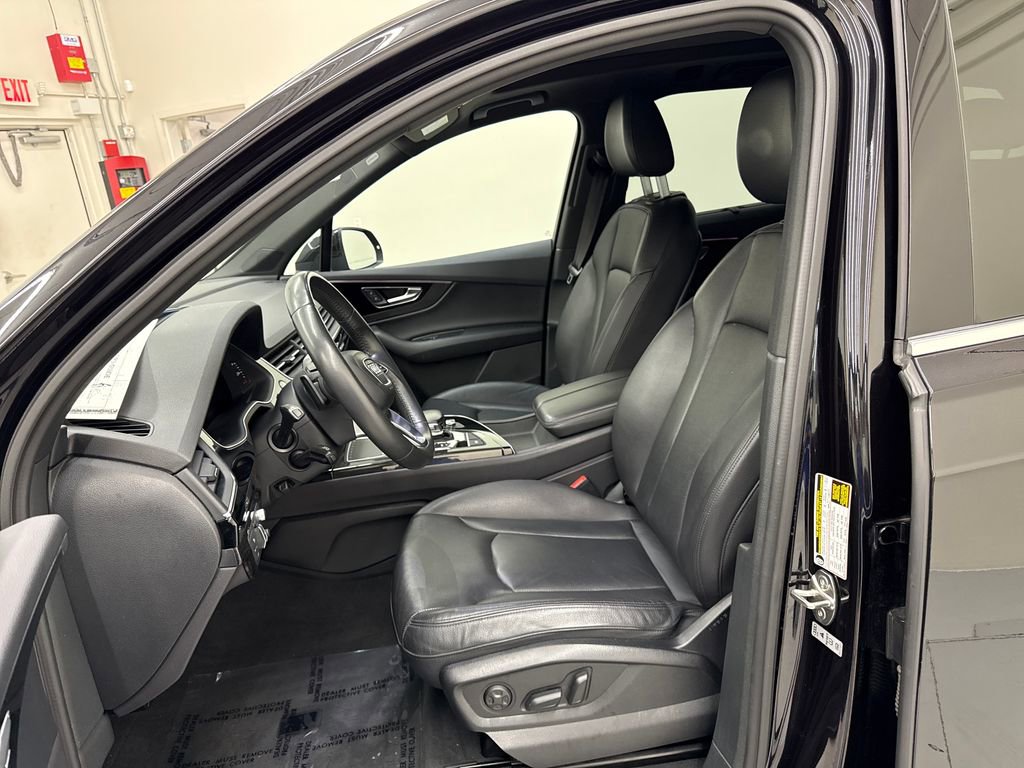 Used 2018 Audi Q7 3.0T Prestige w/ Prestige Package image 13