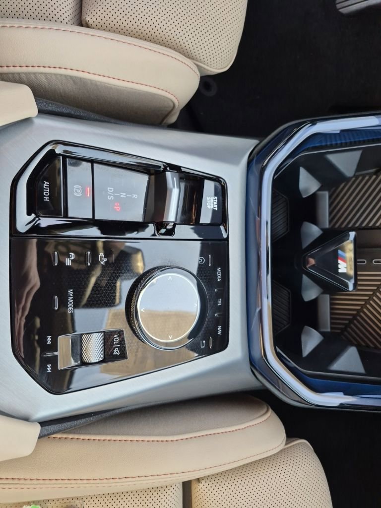 Used 2025 BMW X3 xDrive30i image 40