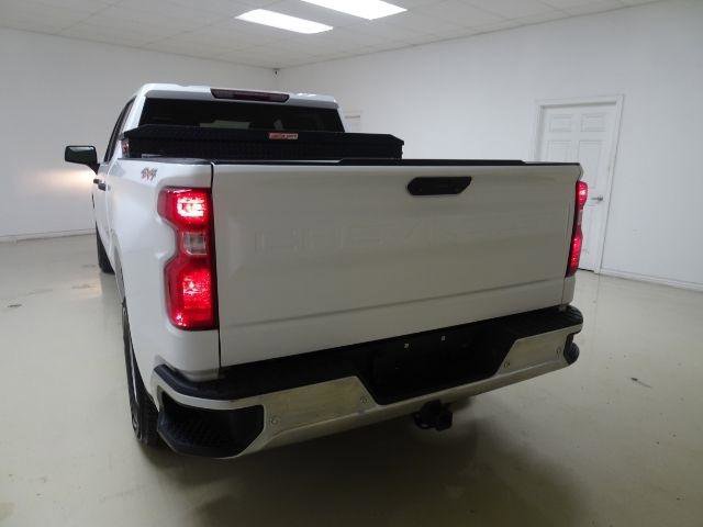 Used 2021 Chevrolet Silverado 1500 W/T w/ WT Value Package AWD/4WD image 11