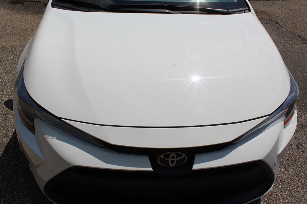 Used 2023 Toyota Corolla LE image 8