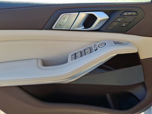 Used 2019 BMW X7 xDrive40i w/ Premium Package image 14