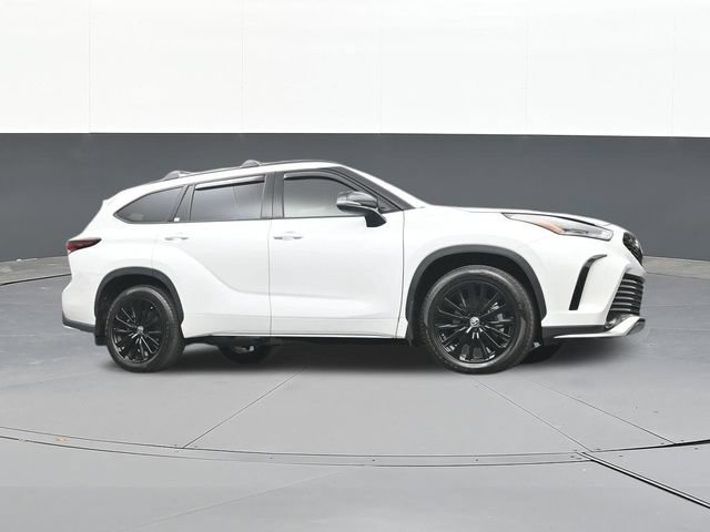 Used 2025 Toyota Highlander XSE AWD/4WD image 53