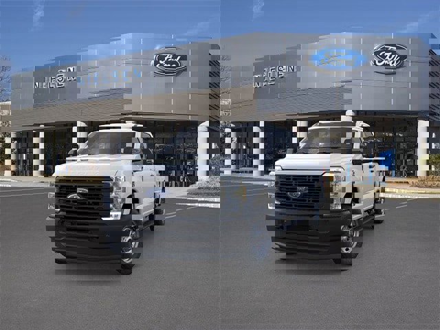 New 2026 Ford F250 XL image 2