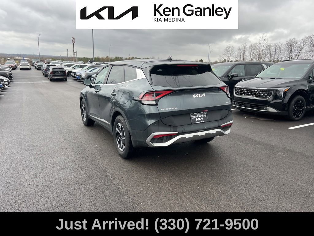 Certified 2025 Kia Sportage LX image 7