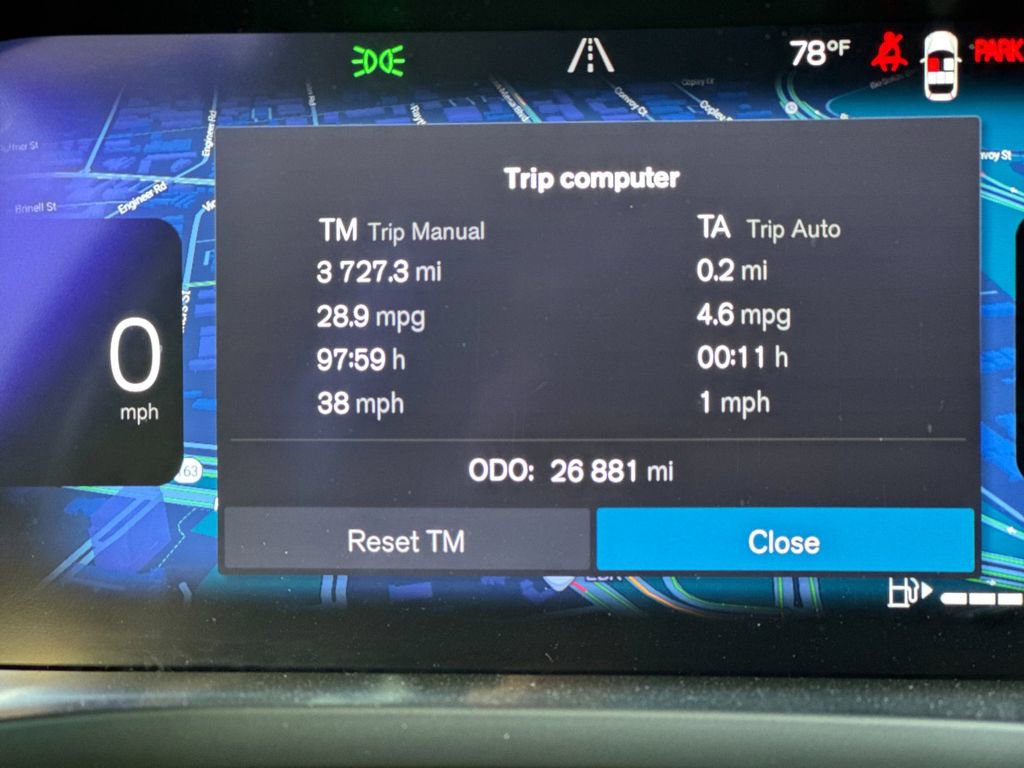 Certified 2024 Volvo XC60 B5 Plus w/ Protection Package Premier image 27