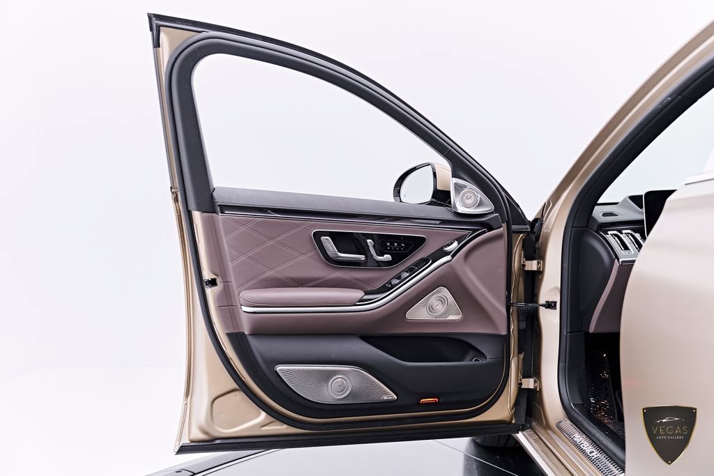 Used 2024 Mercedes-Benz Maybach S 680 4MATIC image 38