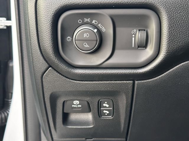 New 2026 RAM 1500 Big Horn AWD/4WD image 22