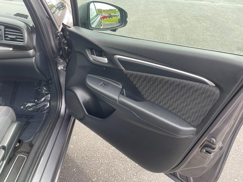 Used 2018 Honda Fit EX image 12