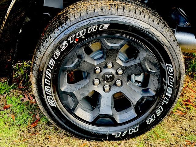 New 2026 RAM 1500 Big Horn AWD/4WD image 16