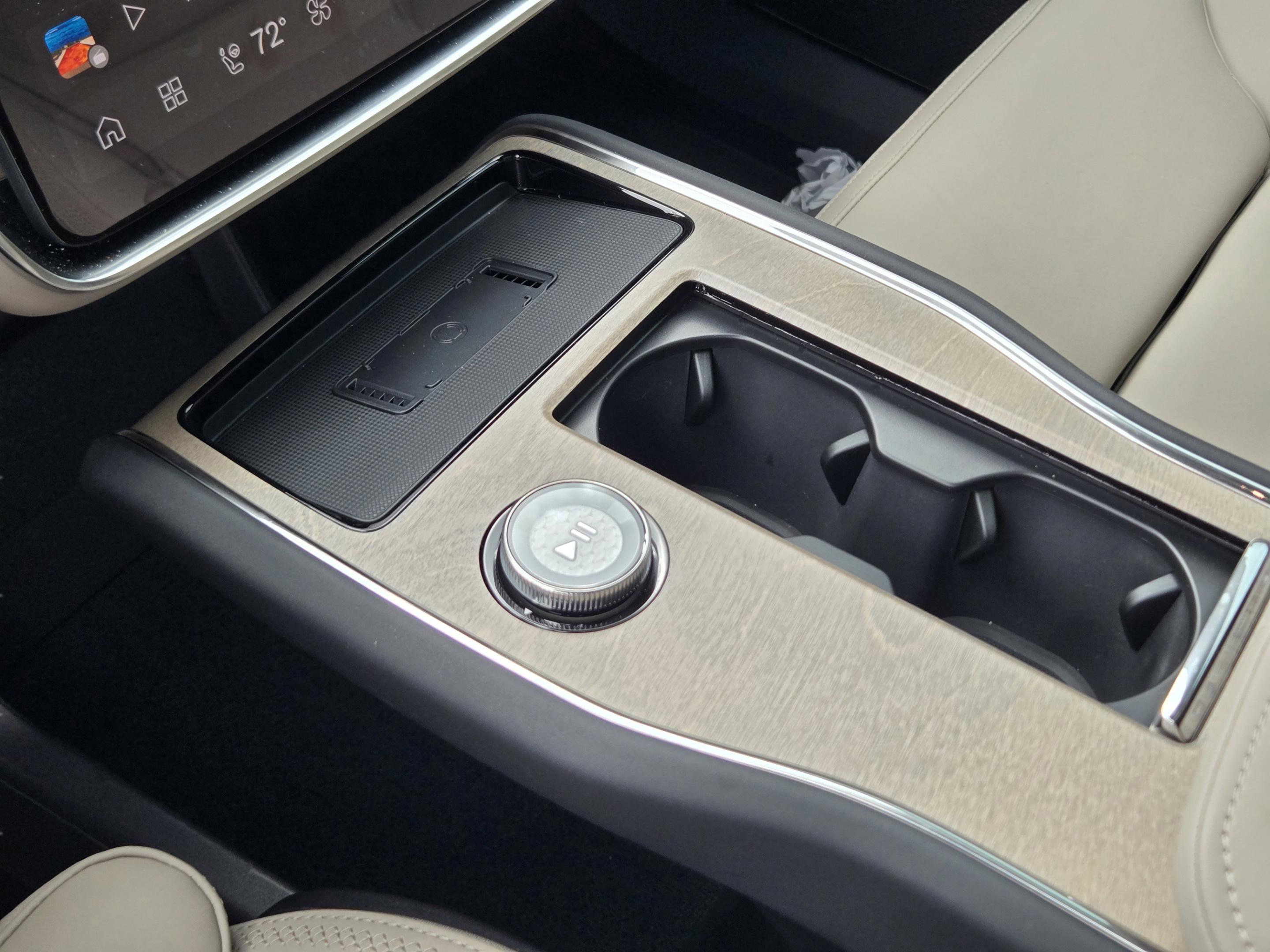 New 2026 Volvo EX90 Plus image 17