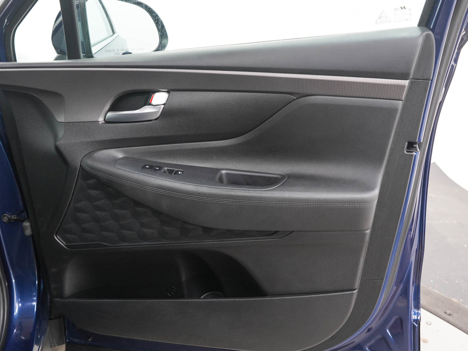Used 2020 Hyundai Santa Fe SE AWD/4WD image 11