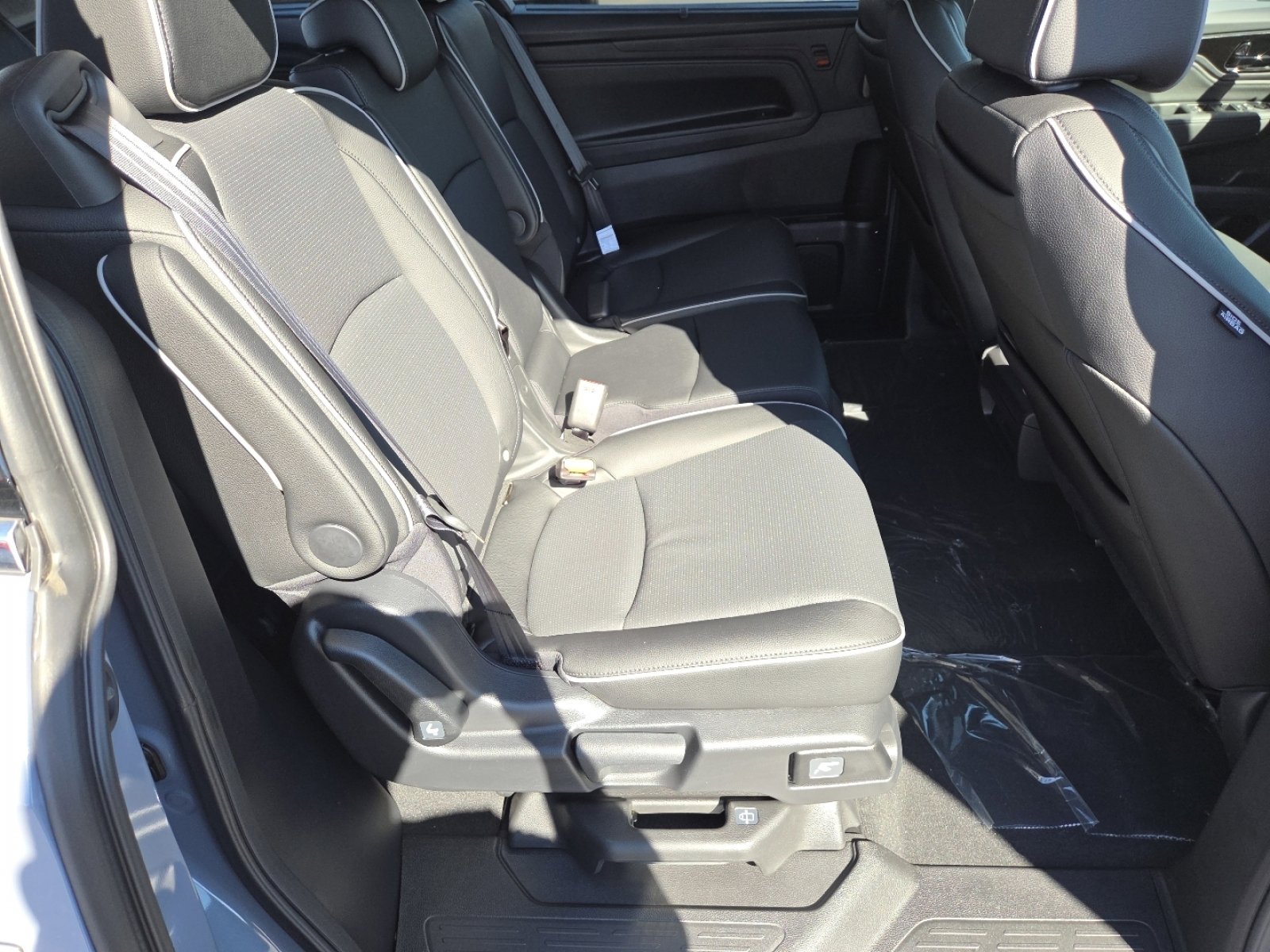 New 2026 Honda Odyssey Elite image 23