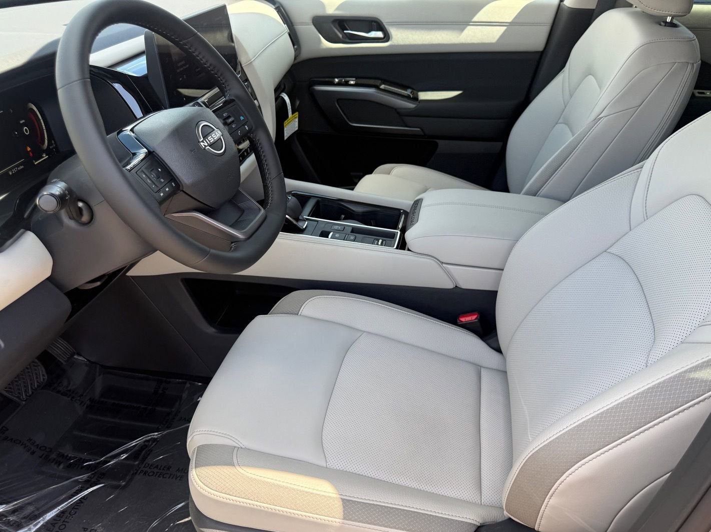 New 2026 Nissan Pathfinder SL FWD image 14