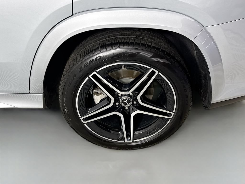 Used 2022 Mercedes-Benz GLS 450 4MATIC image 30
