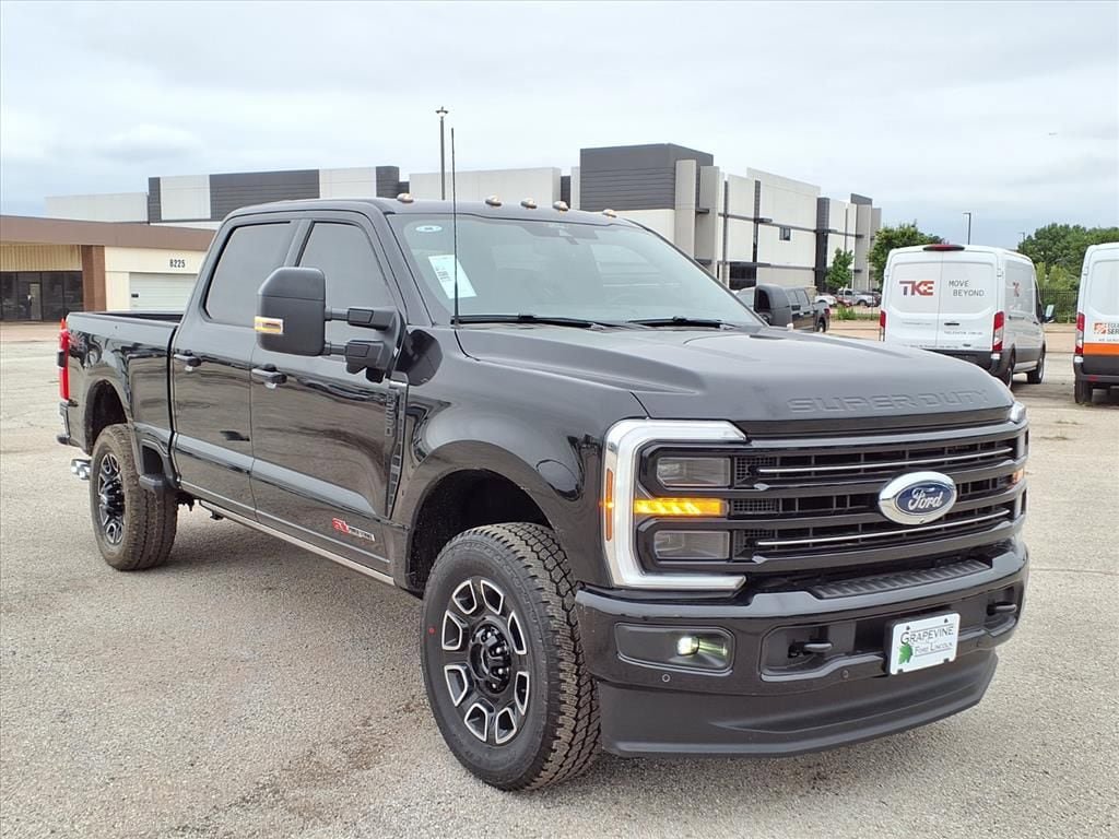 New 2026 Ford F250 Platinum AWD/4WD image 3