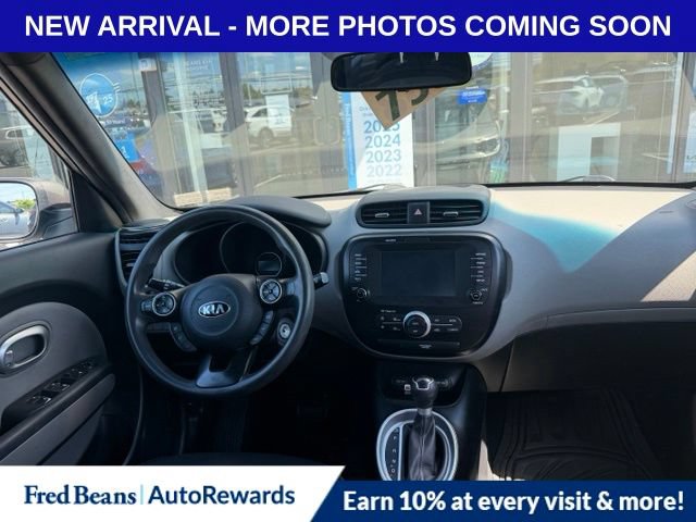 Used 2019 Kia Soul + FWD image 11