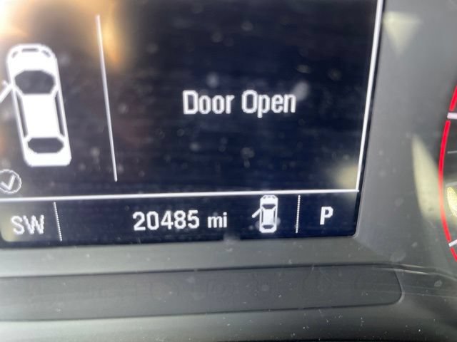 Used 2024 Chevrolet Trax RS w/ Driver Confidence Package FWD image 14