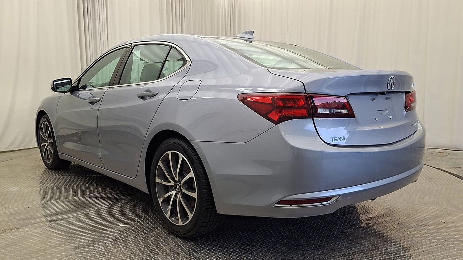 Used 2015 Acura TLX w/ Technology Package AWD/4WD image 12