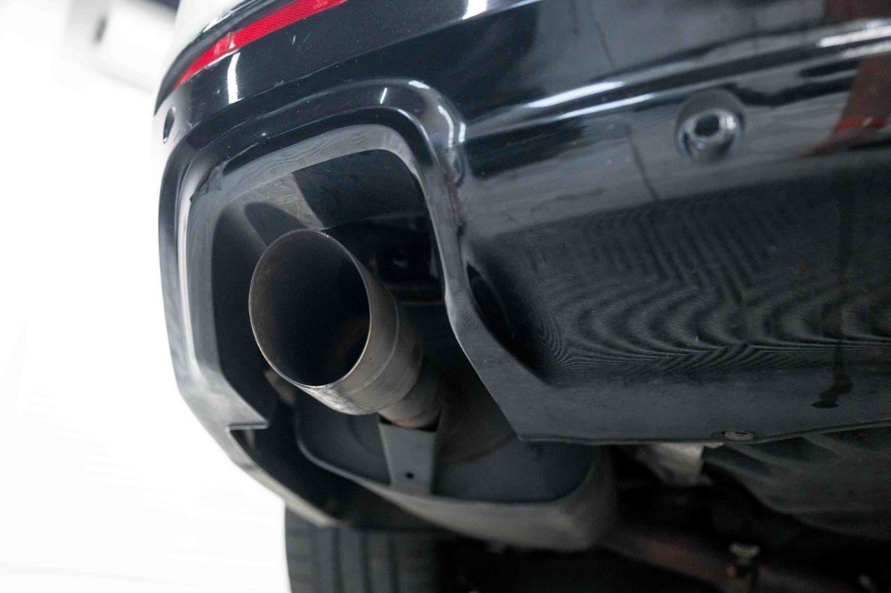 Used 2015 Chevrolet SS RWD image 34