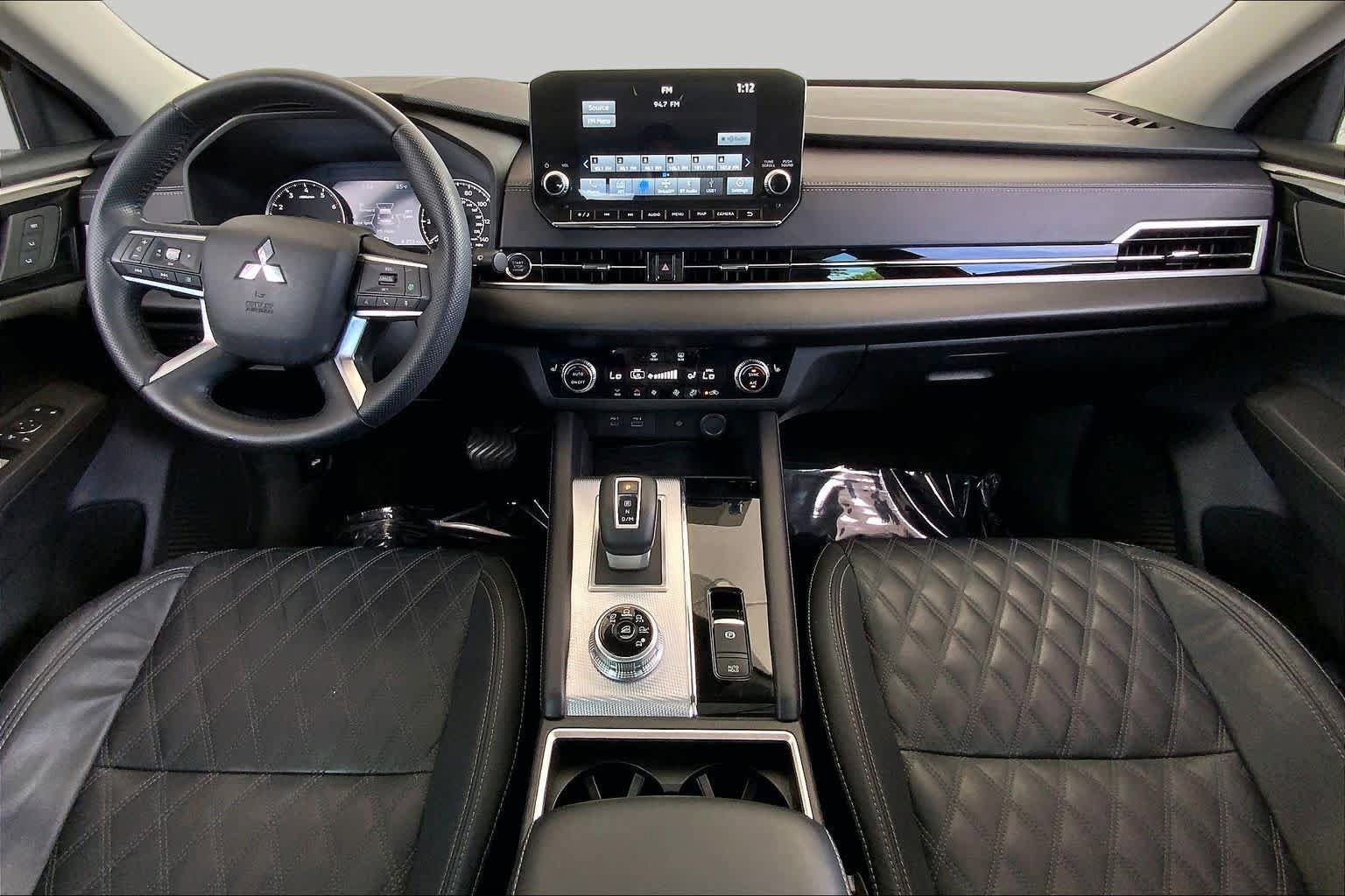 Used 2022 Mitsubishi Outlander SEL FWD image 16