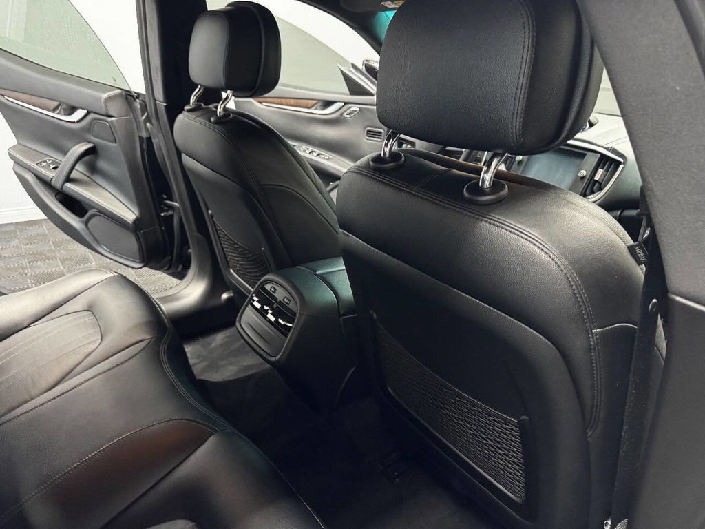 Used 2016 Maserati Ghibli S RWD image 49