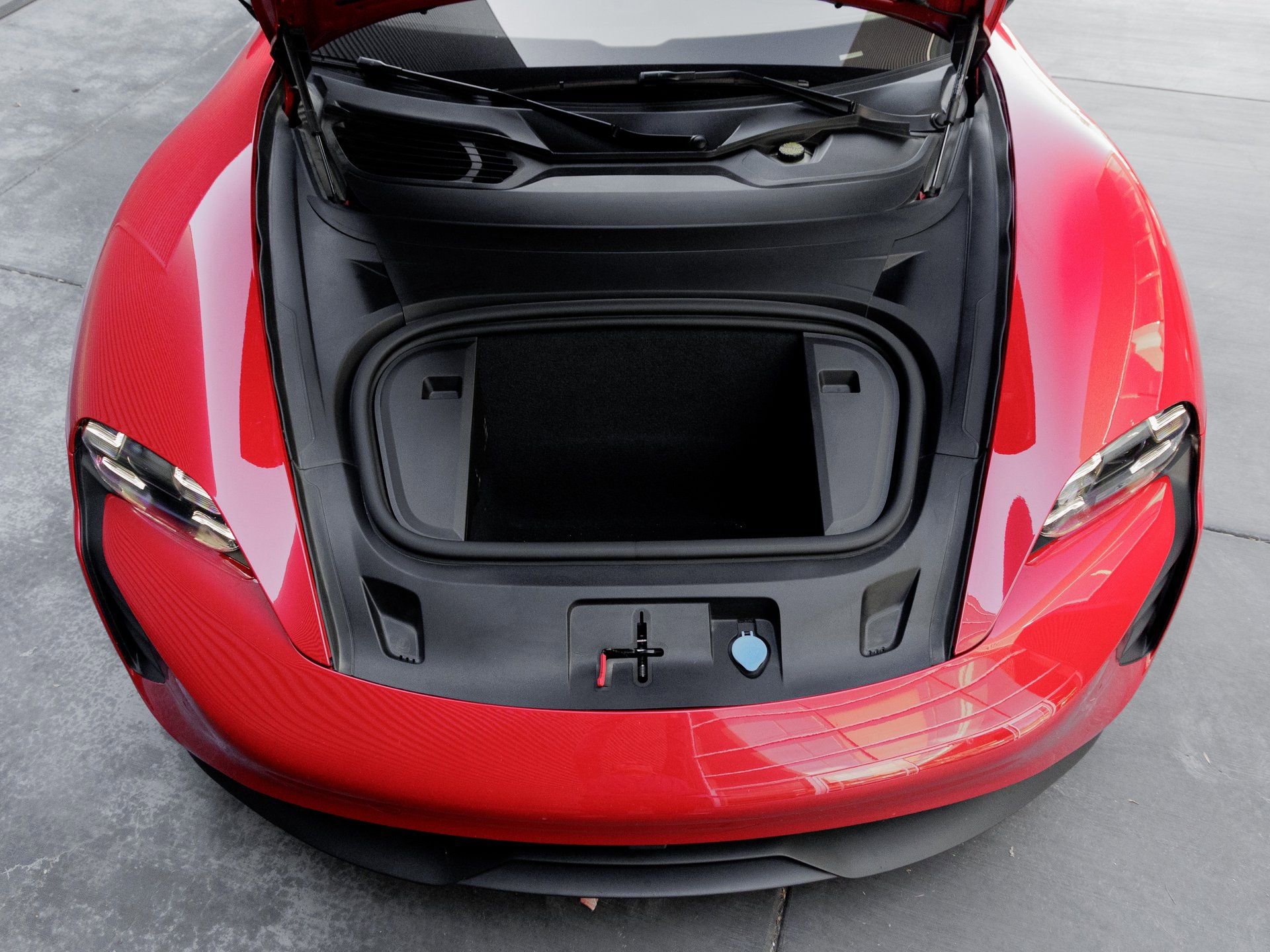 Certified 2022 Porsche Taycan GTS image 34