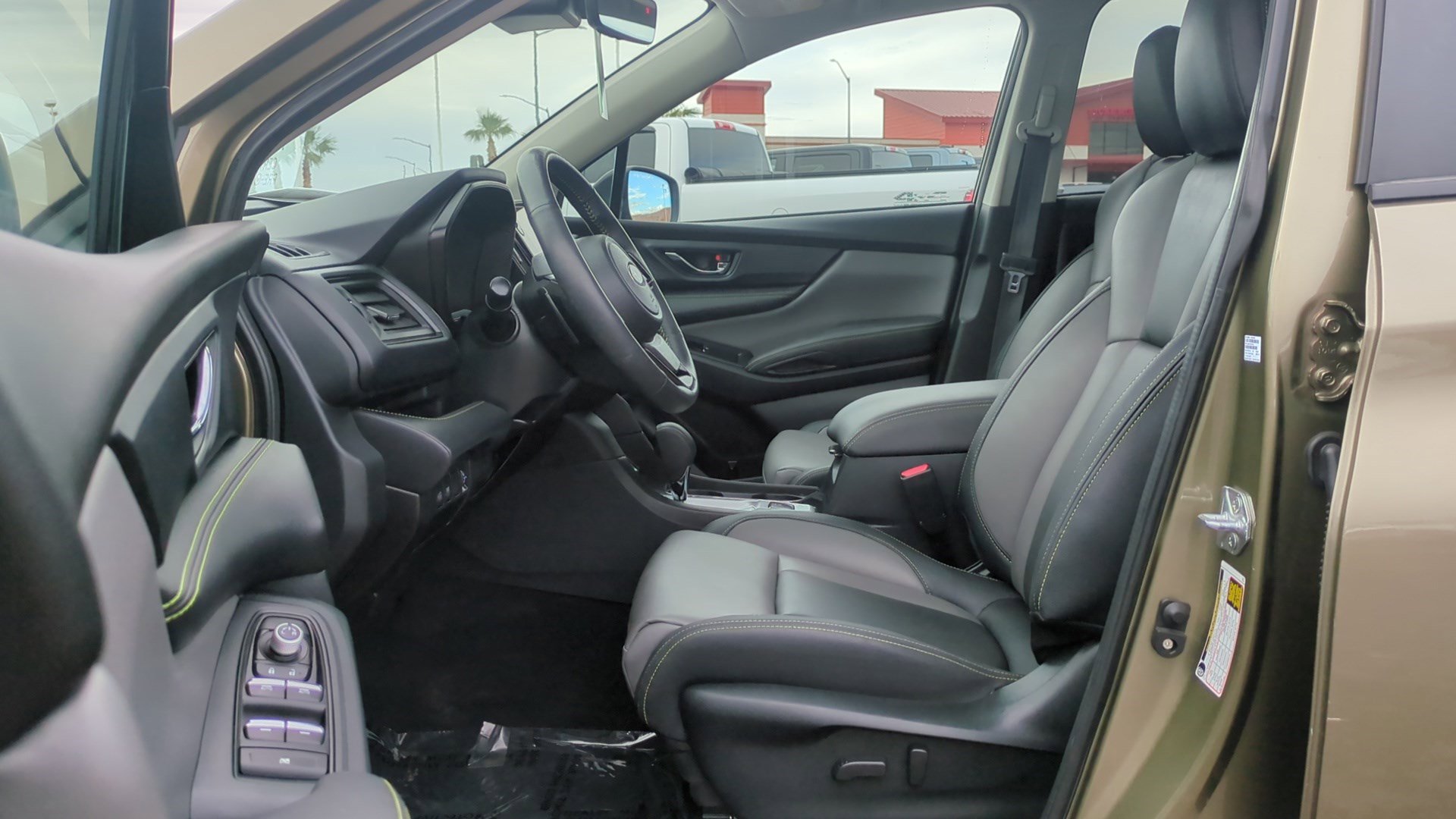 Used 2023 Subaru Ascent Onyx Edition image 14