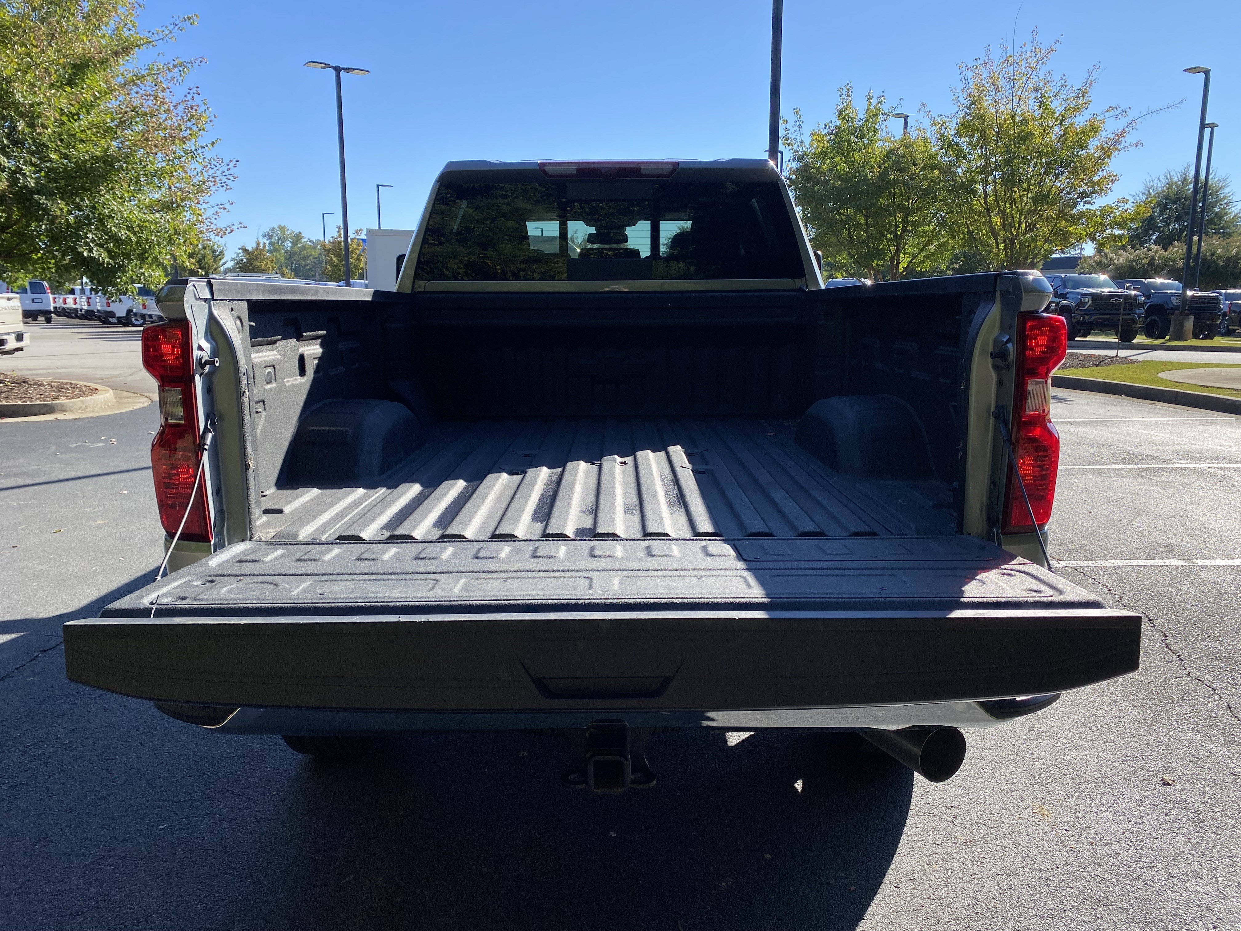 Used 2025 Chevrolet Silverado 2500 LT w/ Safety Package AWD/4WD image 11