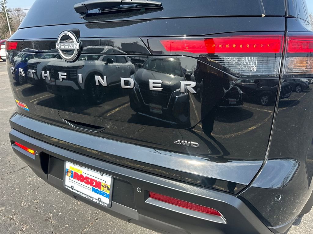 New 2026 Nissan Pathfinder SV image 33