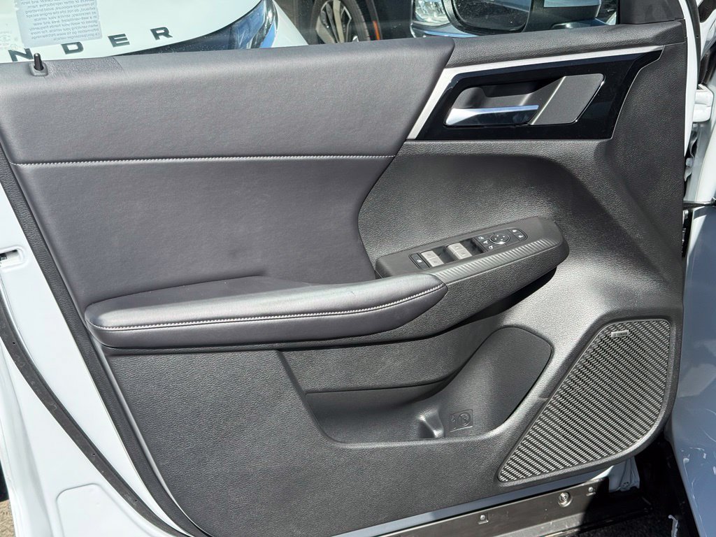 New 2026 Mitsubishi Outlander SE FWD image 34