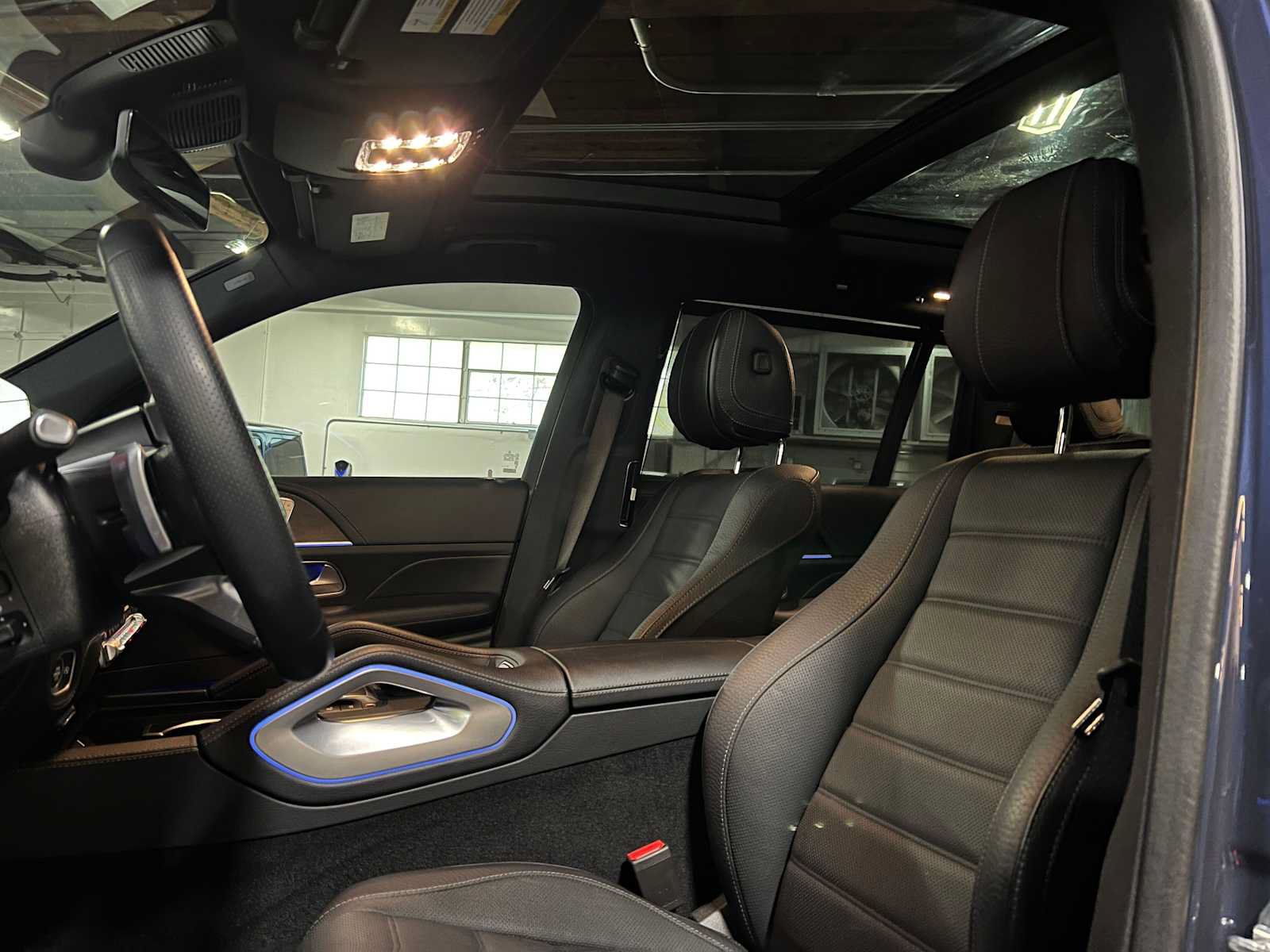 Certified 2025 Mercedes-Benz GLS 450 4MATIC image 25