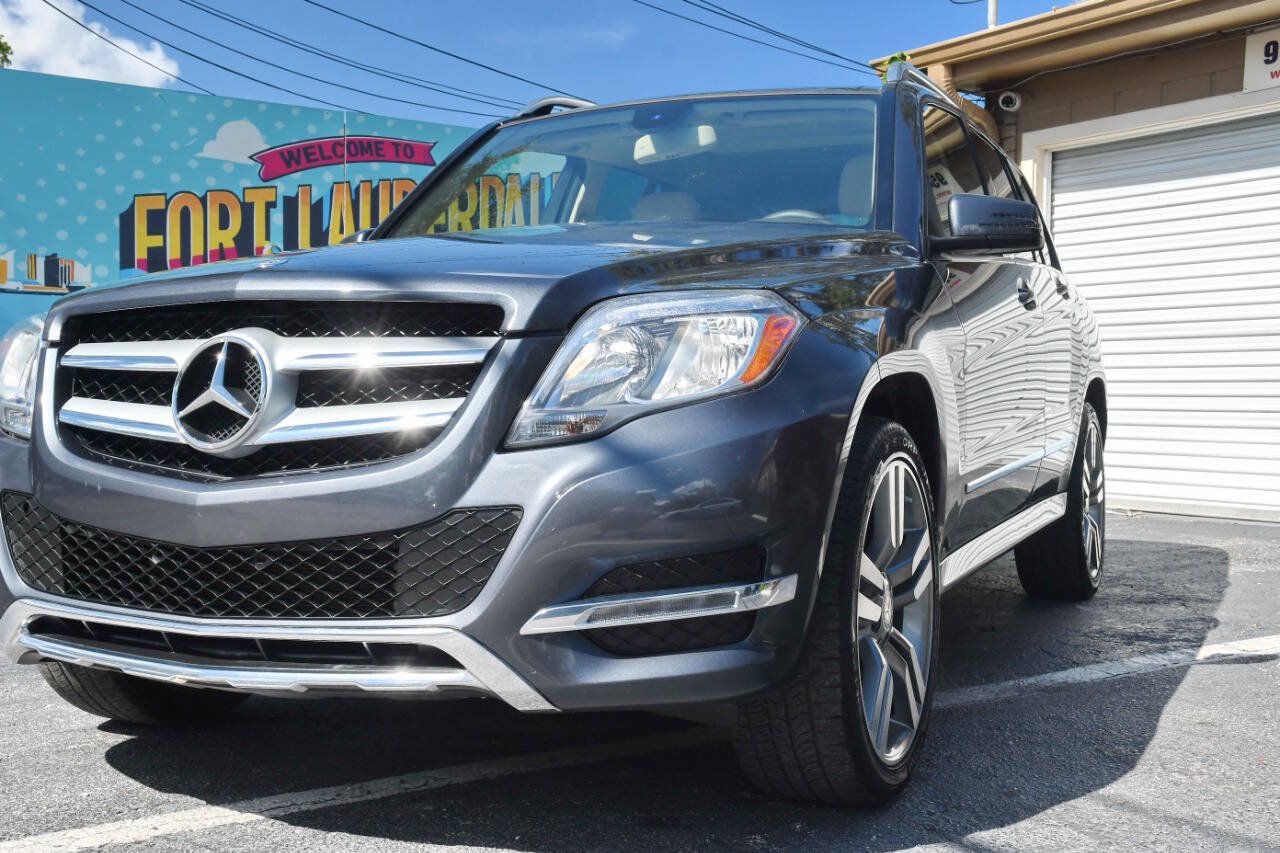 Used 2015 Mercedes-Benz GLK 350 2WD w/ Premium 1 Package image 4