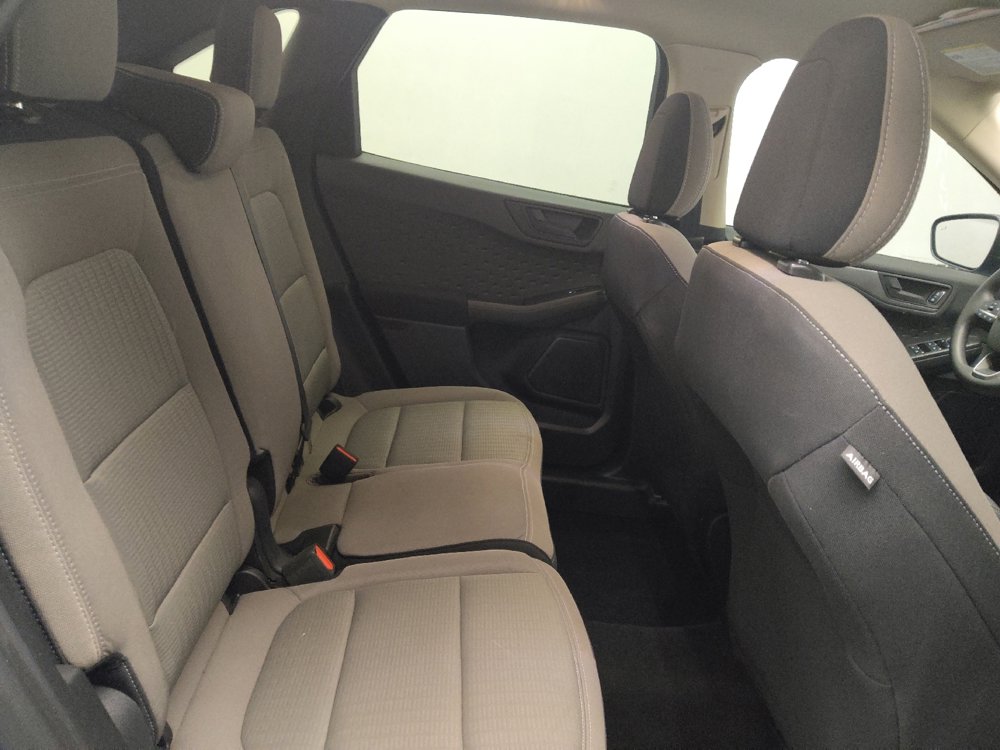 Used 2020 Ford Escape S image 19