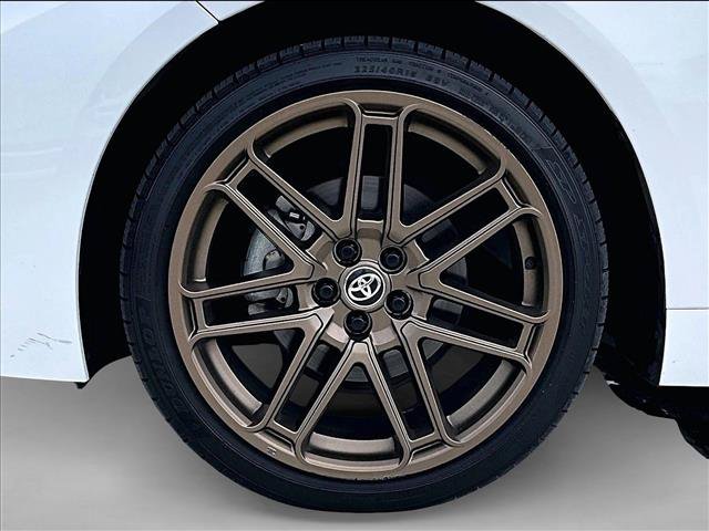 Used 2024 Toyota Corolla Sedan w/ SE Convenience Package FWD image 10