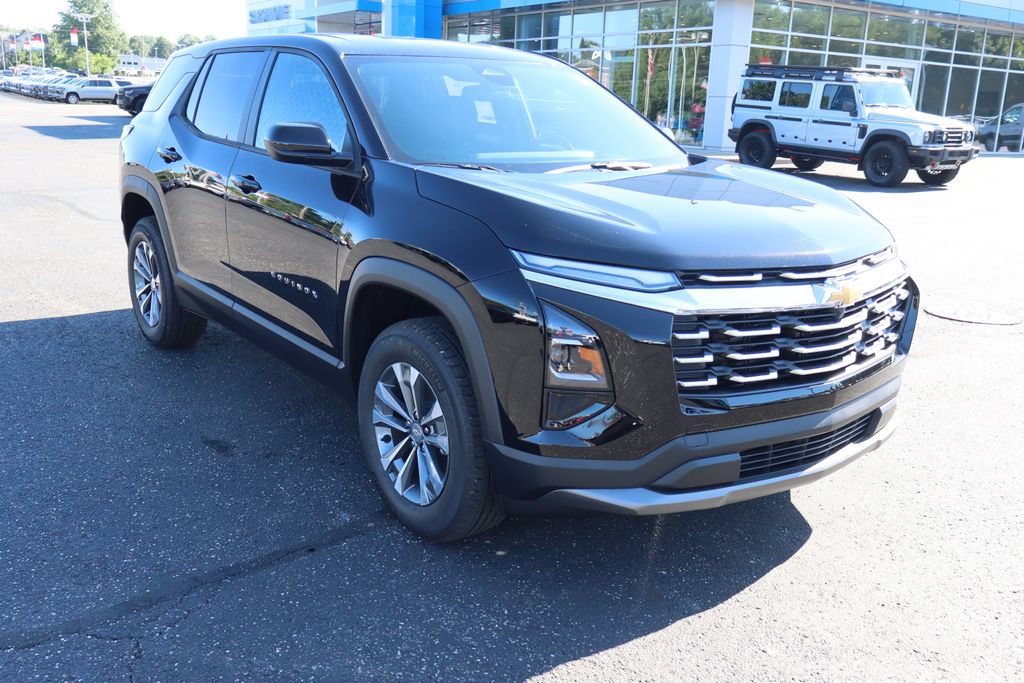 New 2026 Chevrolet Equinox LT AWD/4WD image 2