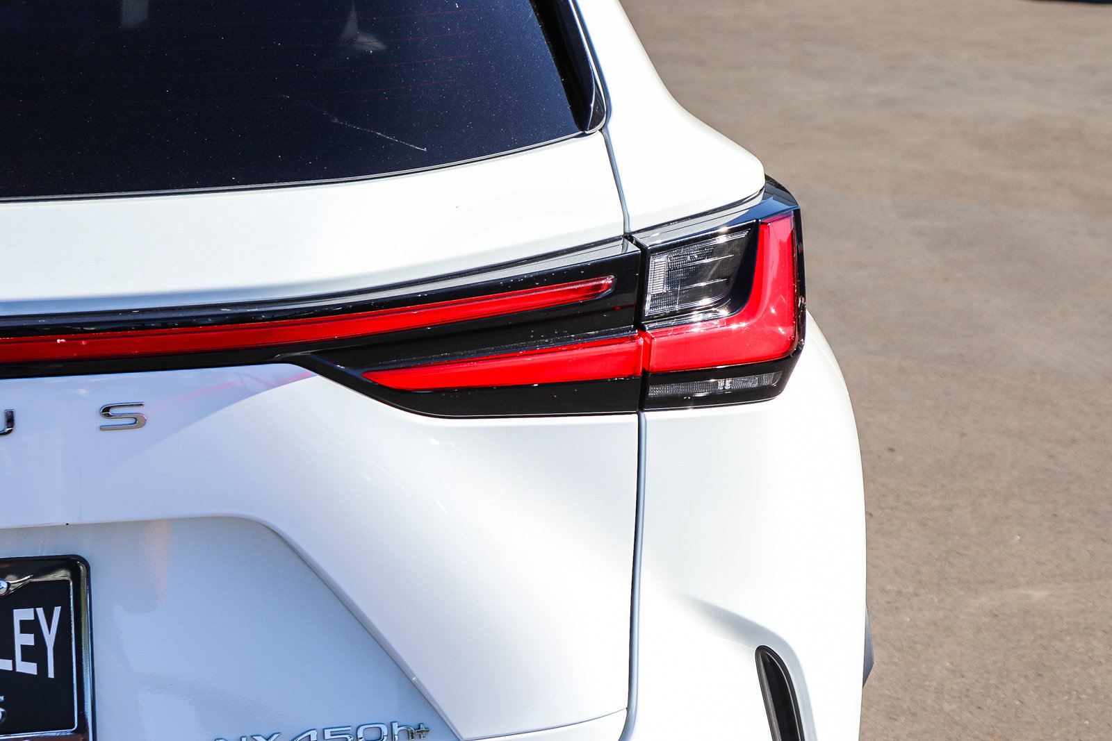 Certified 2026 Lexus NX 450h+ AWD w/ Accessory Package (Z2) image 8